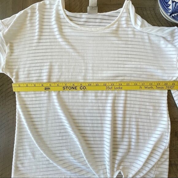 Chico's Tie Front Sheer Striped Long Sleeve Scooped Neck Tee - Size 8 - Picture 7 of 9